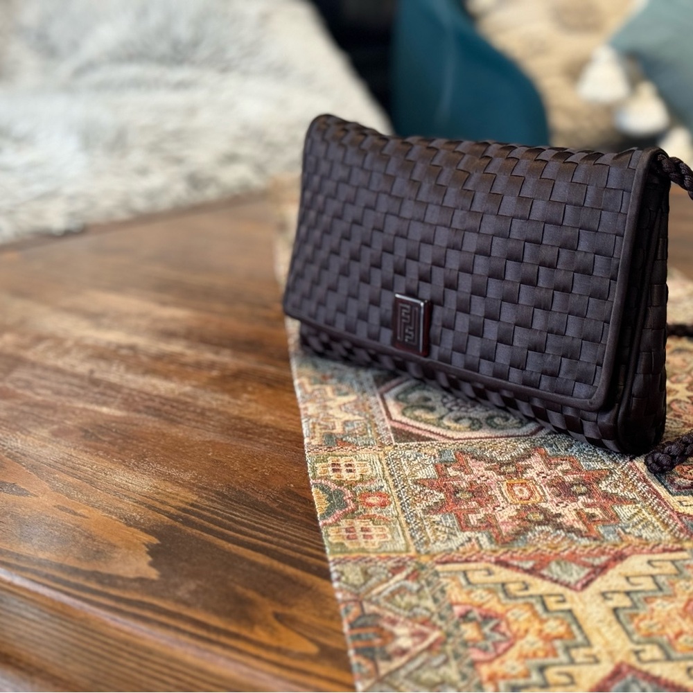 Fendi Shoulder Bag Woven Brown Nylon
Baguette Purse(Vintage)